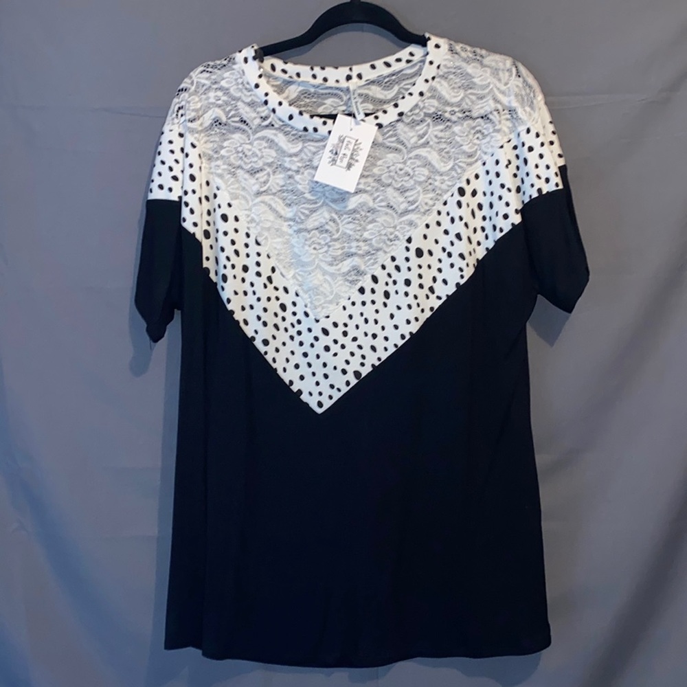 V Patterned Lacy Tee - NWT